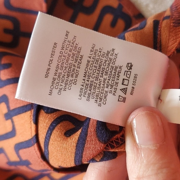 Express Copper Chained Vneck Capped Slv Sz. M Blouse - Picture 6 of 10